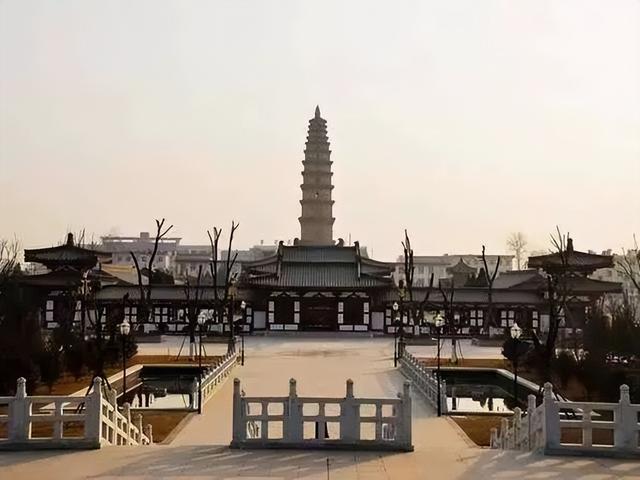 王成：革命圣地延安迎来高铁新时代