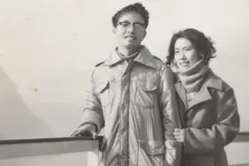 下乡插队时，遇见房东家的漂亮女儿，十二年后，她竟成为我的妻子图片