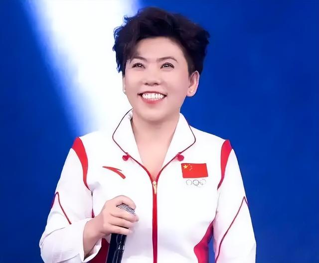 涉贪腐被带走、败光20亿、移民改国籍	，邓亚萍身上的谣言太离谱