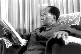 50年得知儿子被陈赓击毙，龙云怒闯中南海，毛主席：你回云南看看图片