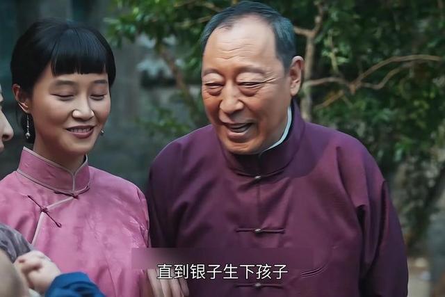 看完《红高粱》，再看《生万物》，我想说：没有对比就没有伤害