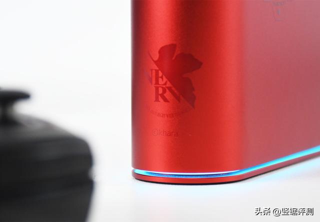 国产“便携式”显卡上手简评：搭载AMD 7800M独显，丰富接口设计