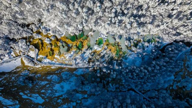 瑶池仙境入画来！黄龙的冬日，每一帧都是大片🤩