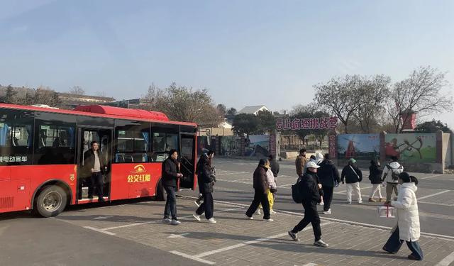绿色出行新画卷:鹤壁云梦山景区内部交通系统试运营开启文旅新篇