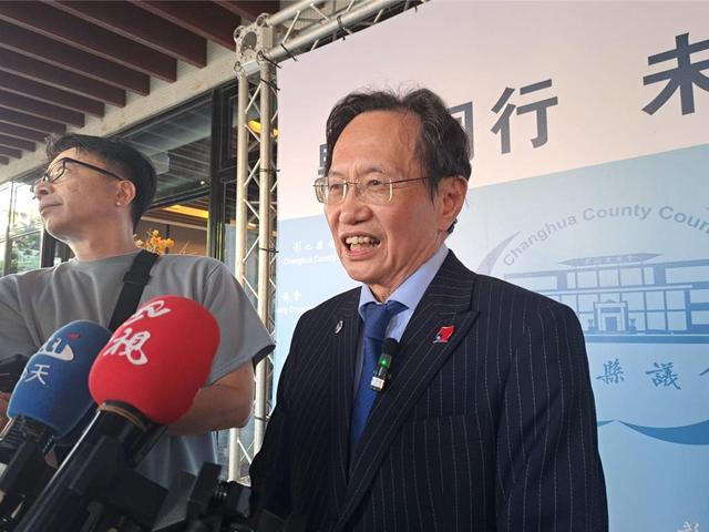 国民党主席候选人齐聚发表政见，郑丽文：不应把大陆当作敌人，对岸的市场、技术人力，是台湾非常重要的资源