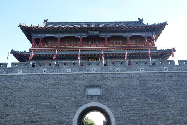 山东，有一座2000年前的一线城市，去青州古城赶一场槐花雨