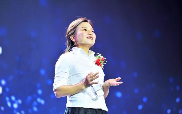 为美国捐款95亿，却不给中国员工发工资！“中国女首善”结局如何