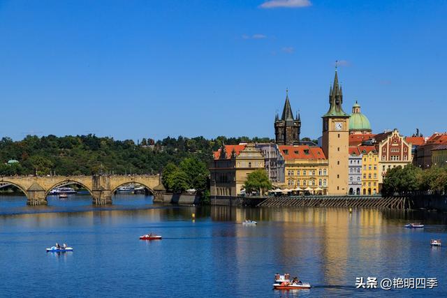 欧游杂记（14）‖ 布拉格：被我们严重低估的“千塔之城”