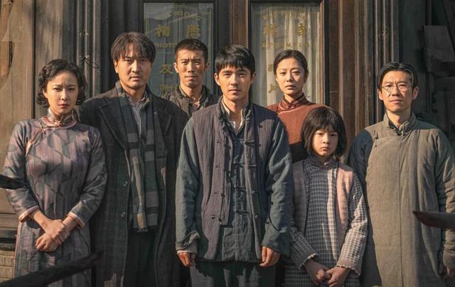 《南京照相馆》为何能在暑期档突围