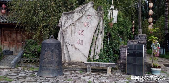 乘旅游专线游丽江的观音峡