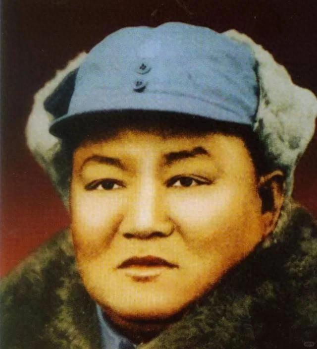他一生从未打过败仗，是公认的军事家，三大战术让日军吃尽苦头