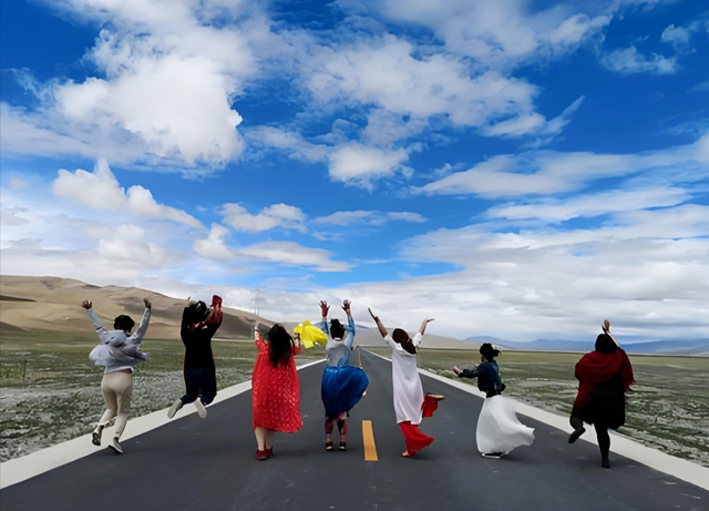 为什么说长途旅游，尽量不要和朋友一起?过来人:就怕回来，朋友没得做