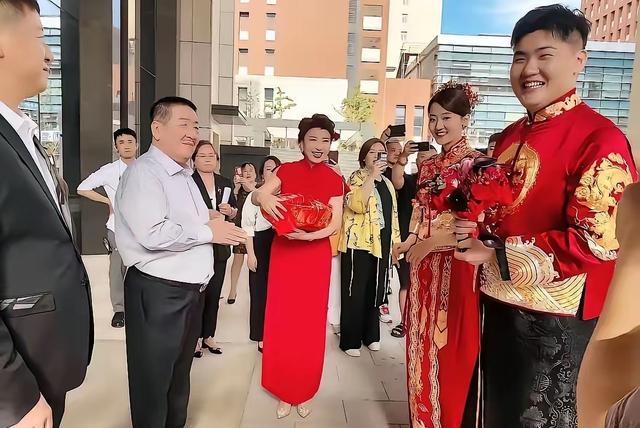 罪有应得！官方彻查后，闫学晶再被扒猛料	，最不该受牵连的人是她