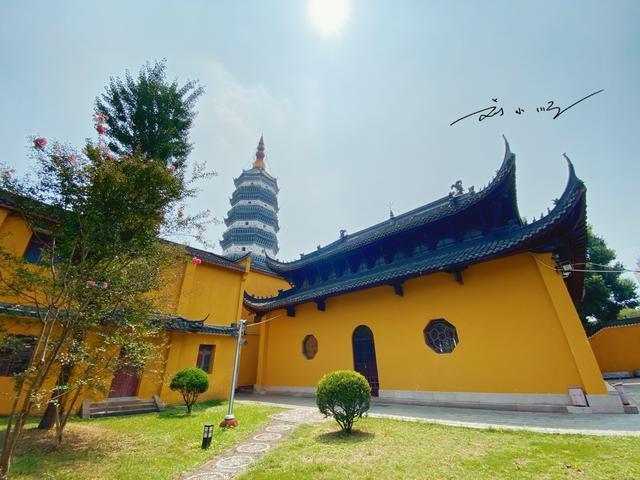 安徽安庆“第一寺”：招牌上竟有“错别字”，多数游客没发现？