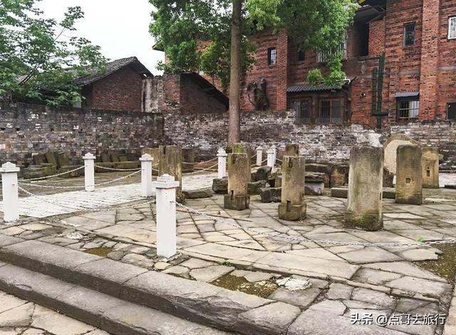 四川被冷落的古镇，中国的诺亚方舟，美食诱人被严重低估！