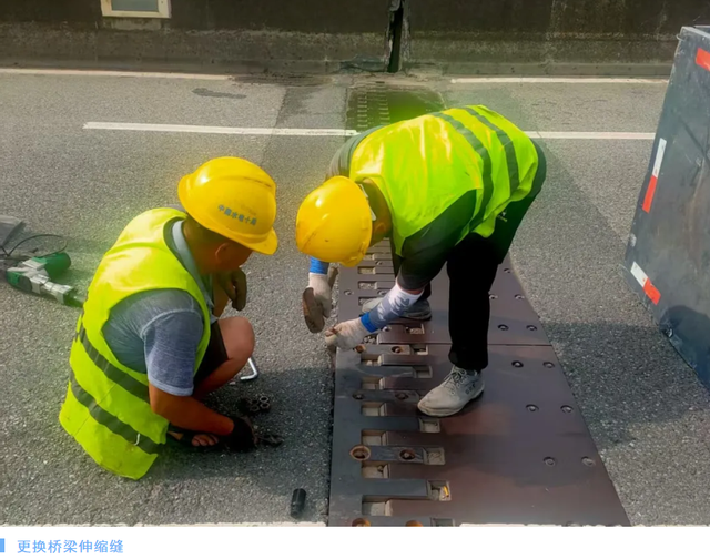 四川省德阳市：养护“不打烊”！“市政护卫队”开展桥梁“保养”，守护市民出行安全