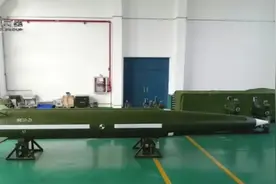 央视公开近1米粗火箭弹，威力堪比伊斯坎德尔，打遍台岛无压力图片