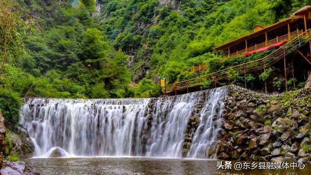 沿太子山旅游大通道自驾之旅：这条自驾线，“浪山”太爽了
