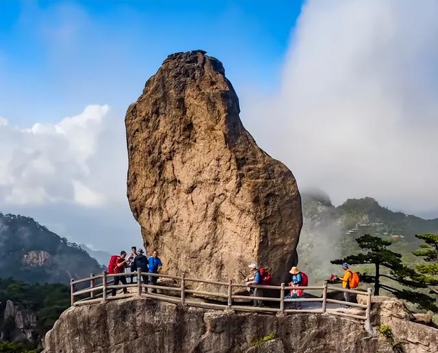 黄山到底值不值得去？门票预约、攻略、交通、简介全解答！