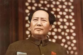 建国后，列强要求我国偿还13亿两白银，毛主席：谁欠的找谁要！图片
