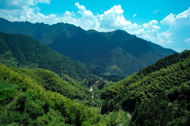 逛古村，喝咖啡，高端的度假就是这么朴实无华
