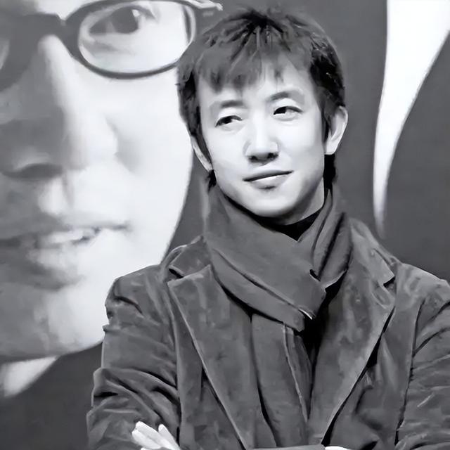吃梅婷6年软饭，“出轨”李小冉惨遭断手断脚，今与梅婷天差地别