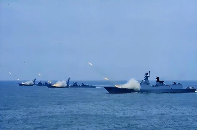 高市涉台言论，日本市场震荡，外资撤离日本，中国“组合拳”见效