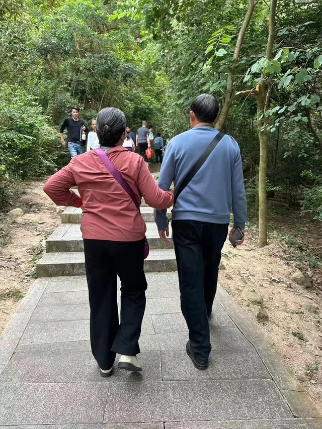 “若得一日闲 山中品千年” 游泉州清源山