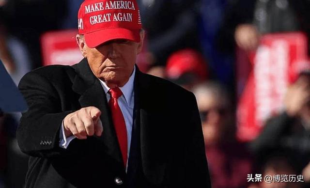 特朗普一刻不想等了！一架专机飞抵北京	，这次派的高官，很有讲究