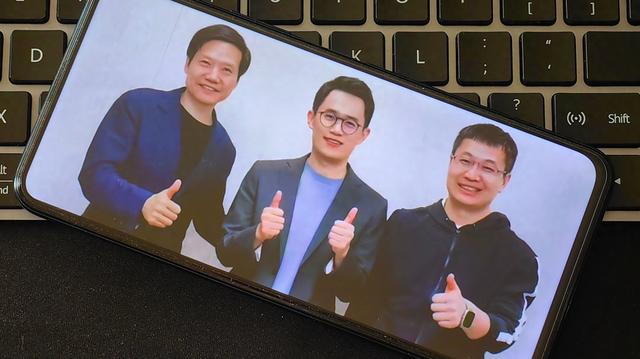 仅用一招就让自己口碑逆袭，这一次，把王腾送上热搜的不是雷军