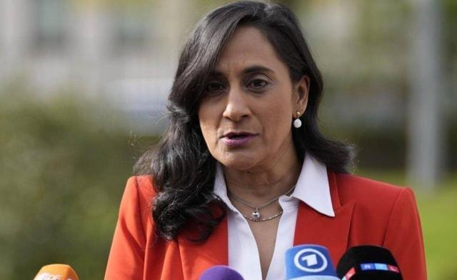 特朗普深夜发文，宣布终止谈判，中国已接到通知，美亲密盟友倒戈