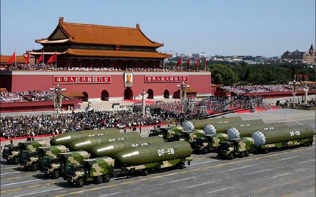 乌方访华回国后，泽连斯基向全球通告将制裁中方	，理由可笑至极