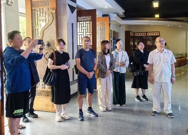 农工党崇州市支部赴潮州汕头调研“中医药+文旅”融合发展