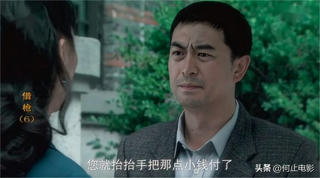 钱再多有什么用！55岁张嘉译现状曝光，病情严重到连走路都站不直
