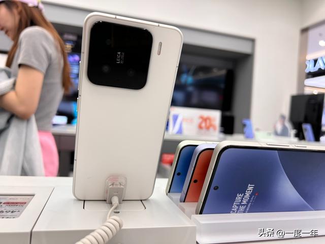 国产屏下前摄与3D人脸识别进实验室，2027年或迎全面屏爆发