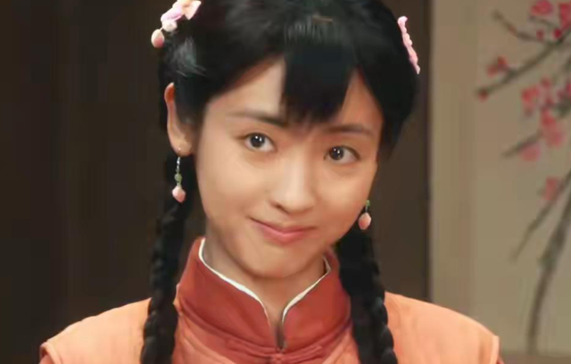 不会演就别尬演，《生万物》最大的败笔，就是请了她这个"戏混子"