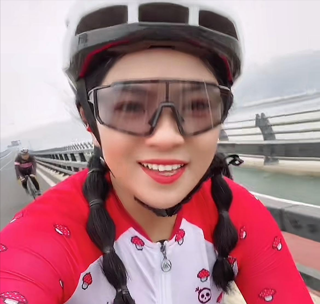 江苏38岁“跑马女神”牟燕飞去世！留下三个孩子，去世前容貌巨变