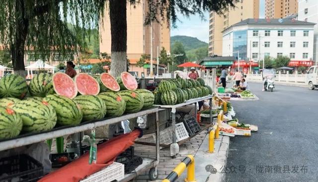 徽县：水清岸绿河畅景美