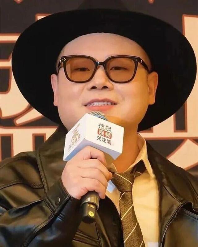 郭德纲没想到 被约谈仅半月	，岳云鹏官宣新身份，让德云社口碑翻盘