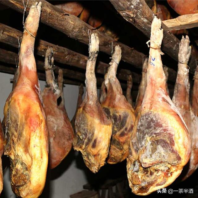 自驾营地：云南大理自治州免费床车房车自驾车露营地主要景点美食