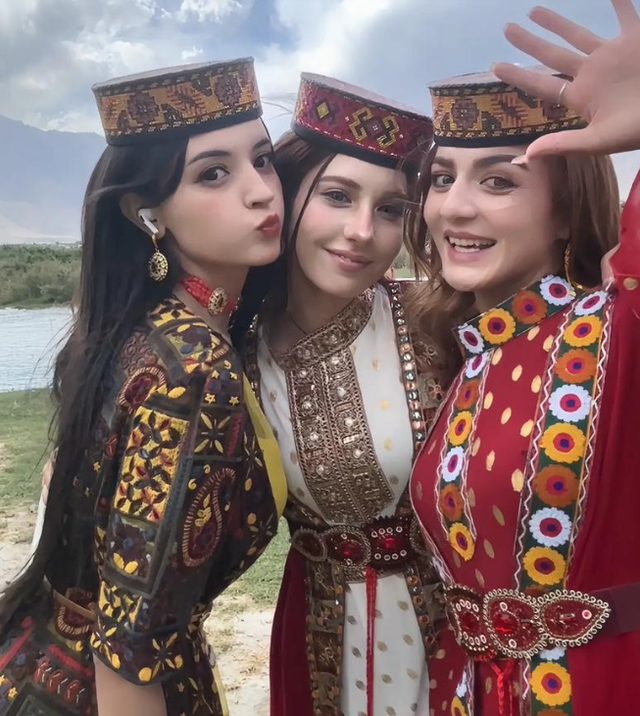 中国的白人聚居地，美女如云的塔县，为啥女子不允许与外族通婚？