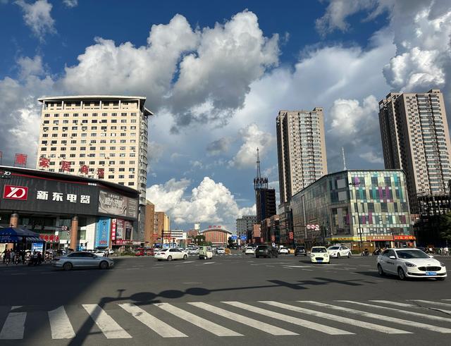 图说江城——吉林市的三十个广场