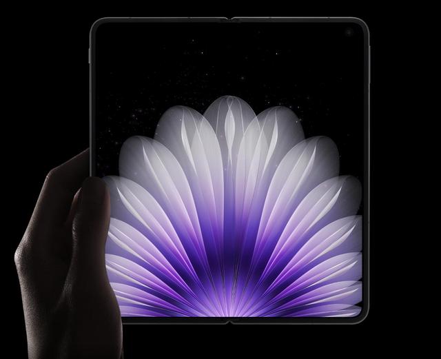 OPPO Find N6手机曝光：搭载第五代骁龙8至尊版芯片！