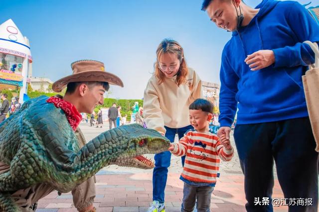 与环球影城、迪士尼登上同个榜单,常宝再出圈!