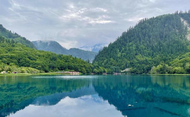 收藏！国内5个省对60岁老人实行景区免票政策，60岁退休旅游必看