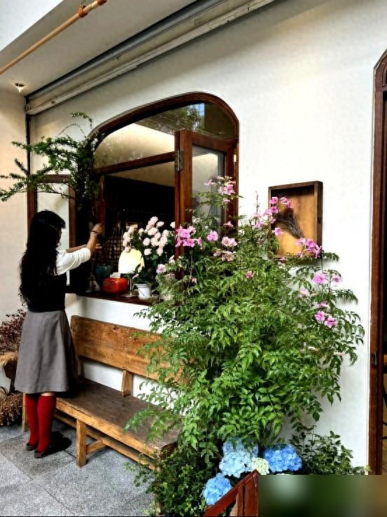 “阴花不能进阳宅”！家里若有这5种花，请赶紧“搬出去”！