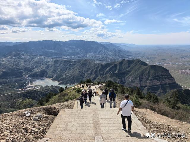 北上大草原第12站：登恒山易，探悬空寺难
