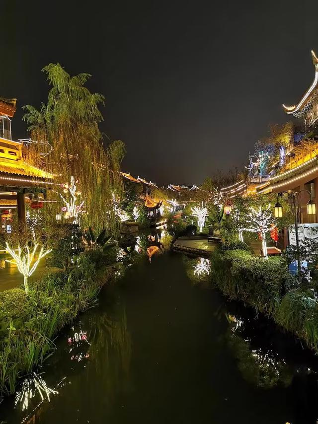 川渝再行记之二十六 眉山篇之二十五 东坡水街夜色