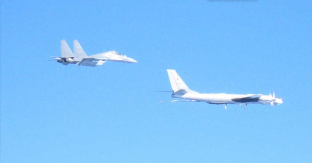 中方行动再升级，对琉球措辞变了，高市请求对话，中方送上7个字