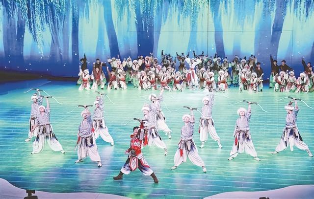 花8亿建冰雪大世界只开2个月？哈尔滨亏了20年，如今终于开始赚钱